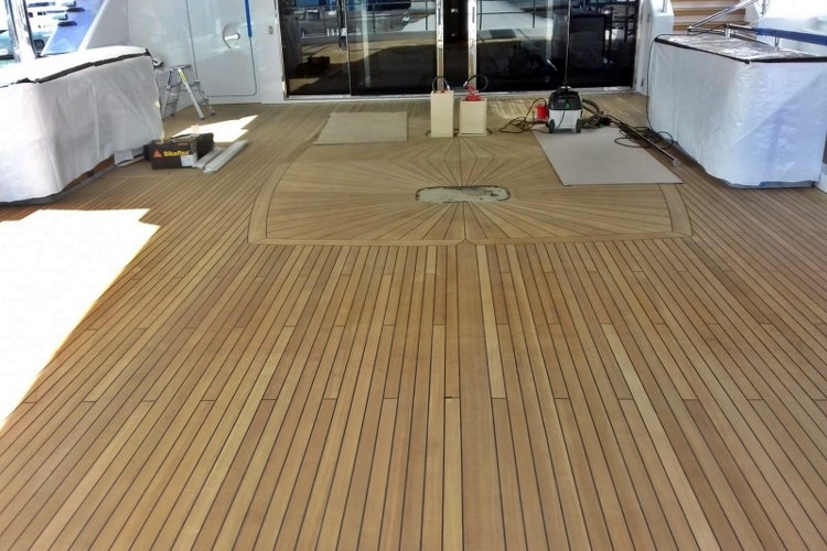 Custom boat deck inlays on a mega yacht Duca Solutions