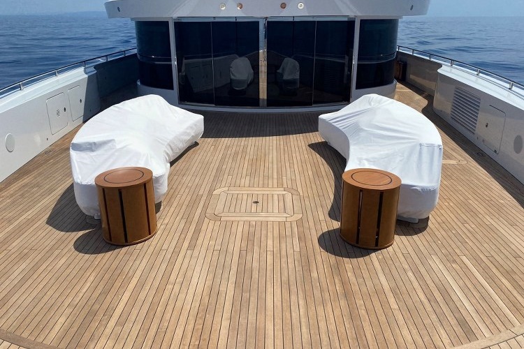 Teak covers for a motor yacht by Duca Solutions