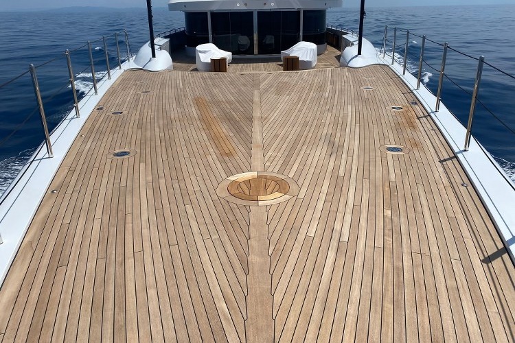 Installation of a teak deck on a mega yacht by Duca Solutions